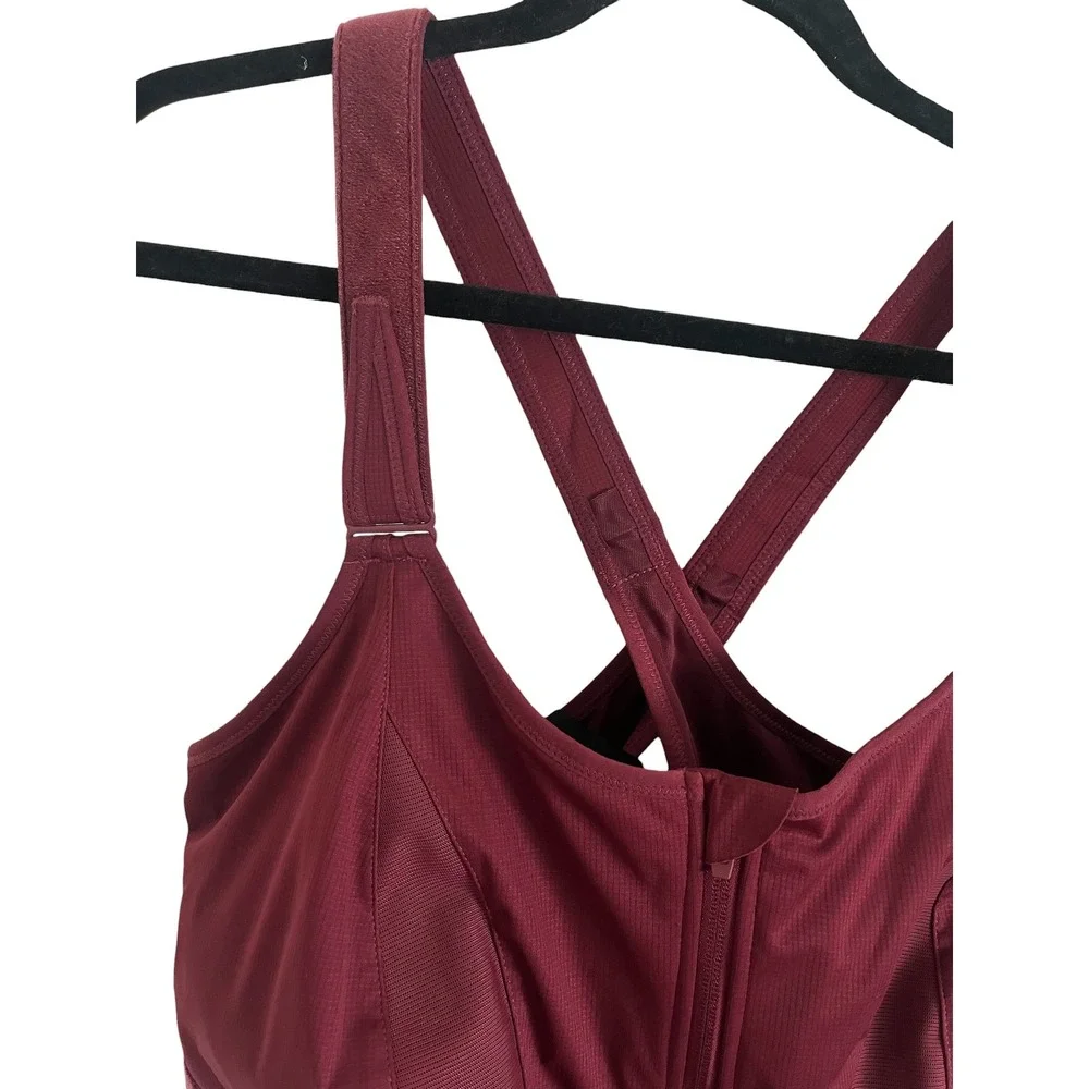 SHEFIT Plus‎ Size High Impact Ultimate Sports Bra in Wine Size 6Luxe